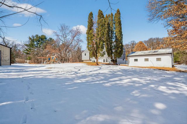 1218 Klondike Drive NE, Cedar, MN 55011