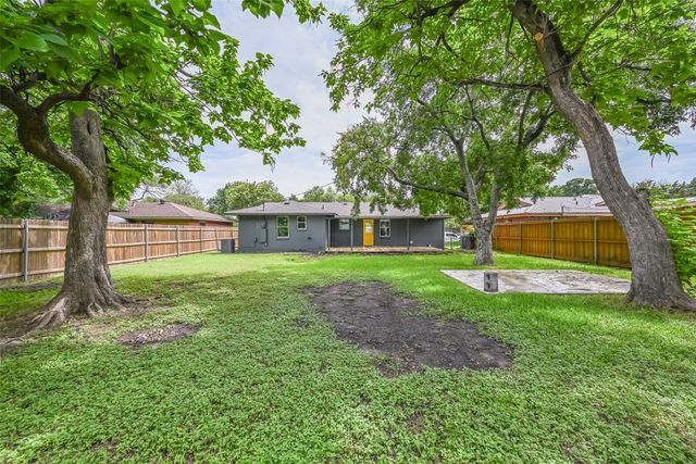 2609 Inadale Avenue, Dallas, TX 75228
