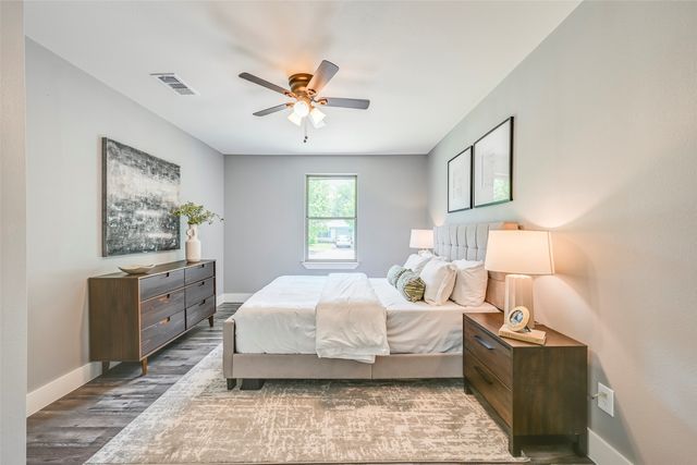 2609 Inadale Avenue, Dallas, TX 75228