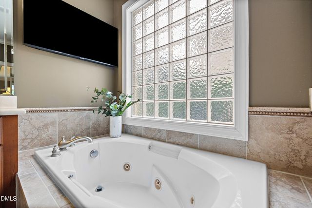 5707 Highcroft Drive, Cary, NC 27519