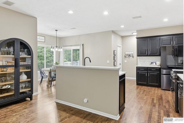5019 N 135th Street, Omaha, NE 68164