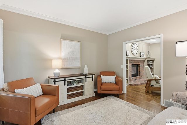5019 N 135th Street, Omaha, NE 68164