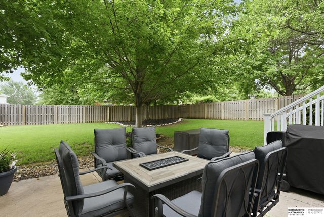 5019 N 135th Street, Omaha, NE 68164