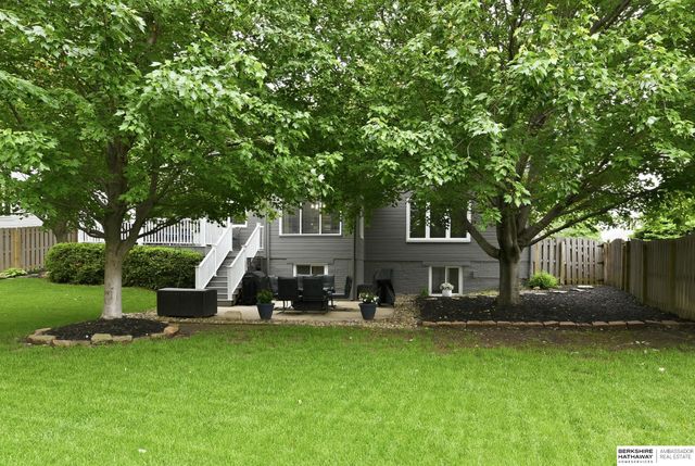 5019 N 135th Street, Omaha, NE 68164