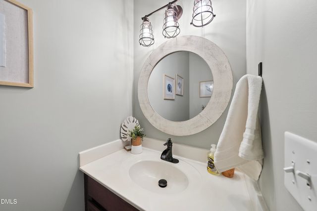 3839 Cary Glen Boulevard, Cary, NC 27519