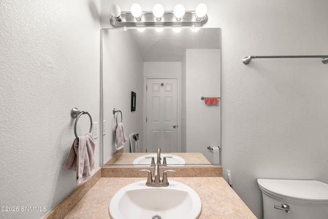 2857 San Miguel Court, Las Cruces, NM 88007