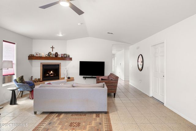 2857 San Miguel Court, Las Cruces, NM 88007