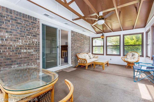 22999 Valley View Drive, Southfield, MI 48033