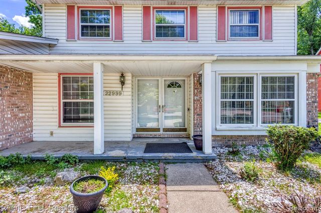 22999 Valley View Drive, Southfield, MI 48033