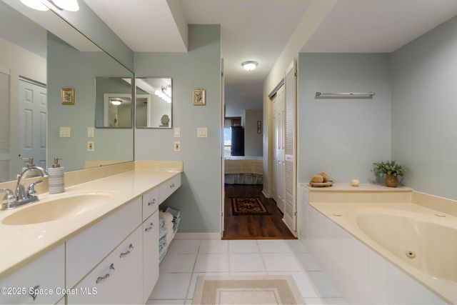 215 Ballyshannon Street C401, Melbourne Beach, FL 32951