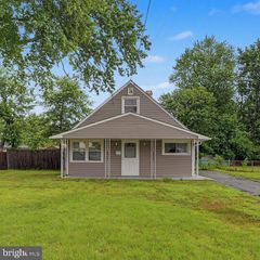 113 RUTLEDGE AVE, Ewing, NJ 08618