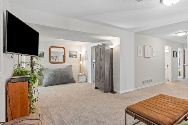 14190 Sunnyslope Drive, Maple Grove, MN 55311