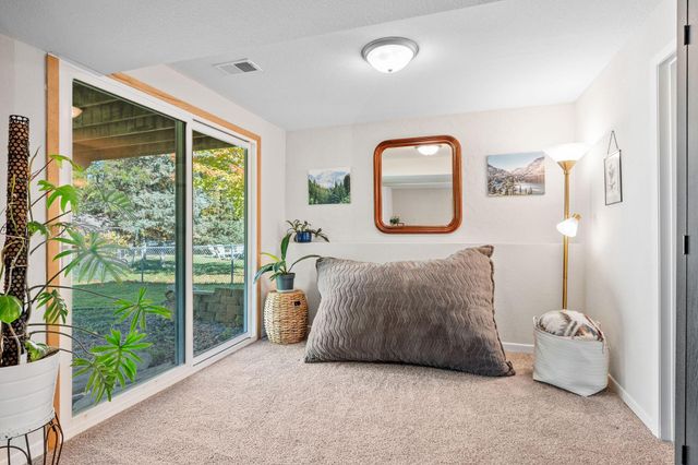 14190 Sunnyslope Drive, Maple Grove, MN 55311