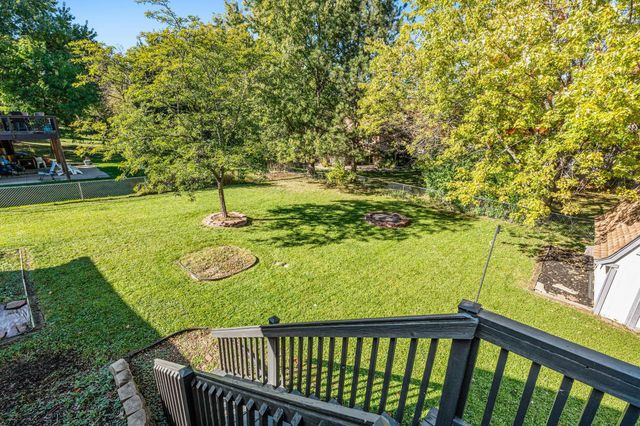 14190 Sunnyslope Drive, Maple Grove, MN 55311