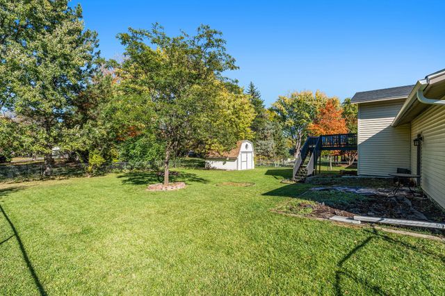14190 Sunnyslope Drive, Maple Grove, MN 55311