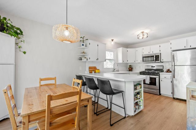 14190 Sunnyslope Drive, Maple Grove, MN 55311