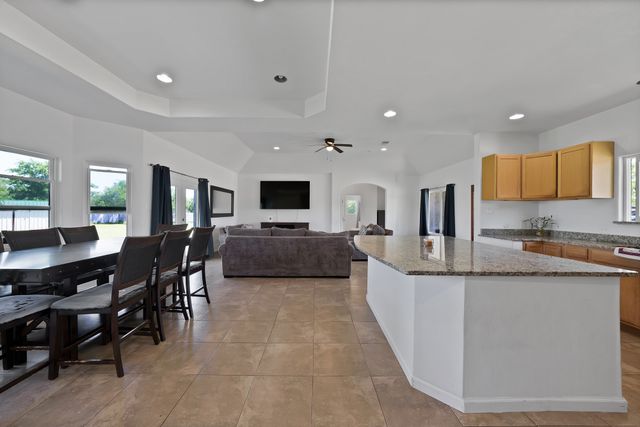 5001 County Road 707, Alvarado, TX 76009