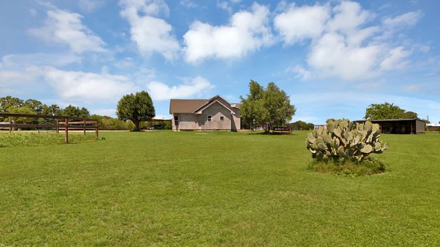 5001 County Road 707, Alvarado, TX 76009