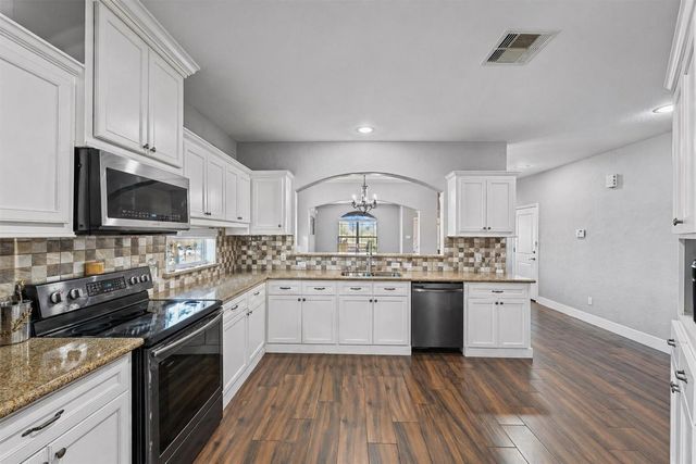 19545 Crosby Eastgate Road, Crosby, TX 77532