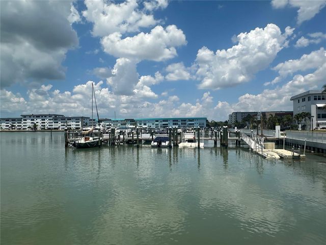 3128 59TH STREET S 110, Gulfport, FL 33707