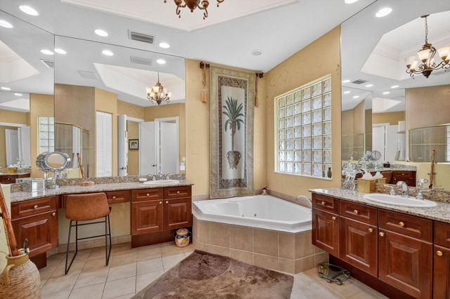 3909 Netherlee Way, Lake Worth, FL 33449