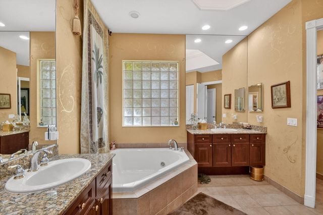 3909 Netherlee Way, Lake Worth, FL 33449