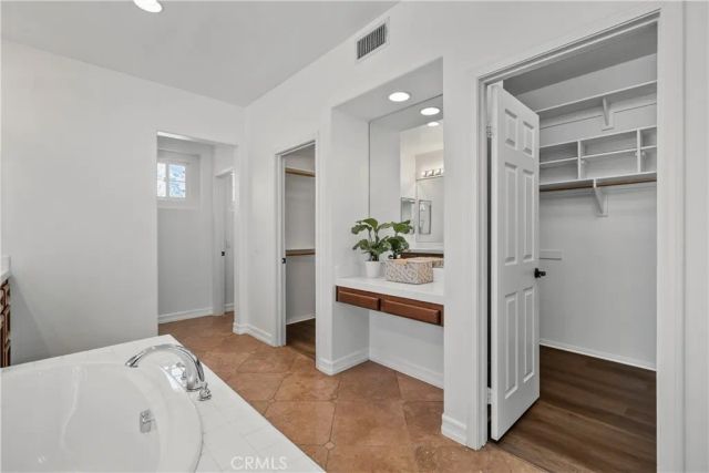 22 River Rock Court, Azusa, CA 91702