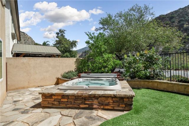 22 River Rock Court, Azusa, CA 91702
