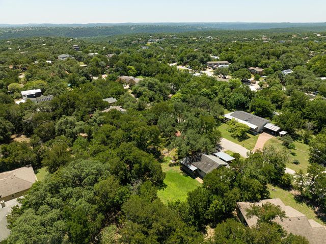 2003 Whitebead TRL, Austin, TX 78734