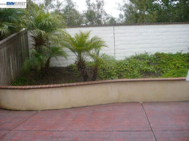 16861 Wren Haven, San Diego, CA 92127