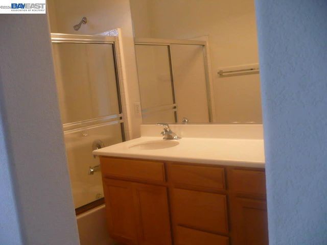 16861 Wren Haven, San Diego, CA 92127