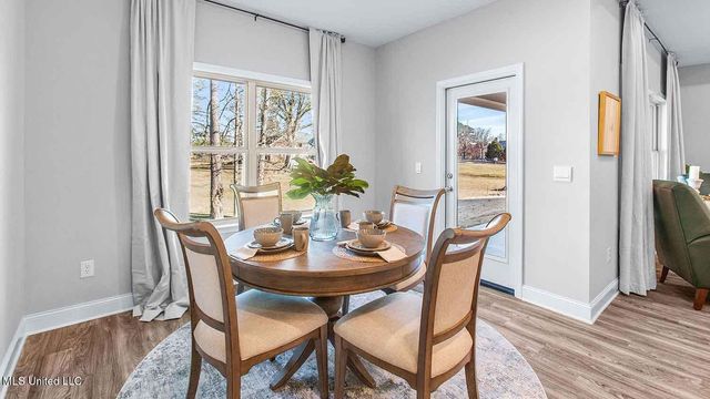 206 Serenity Lake Drive, Pearl, MS 39208