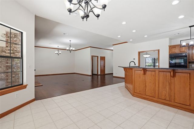 9205 N 137th East Avenue, Owasso, OK 74055