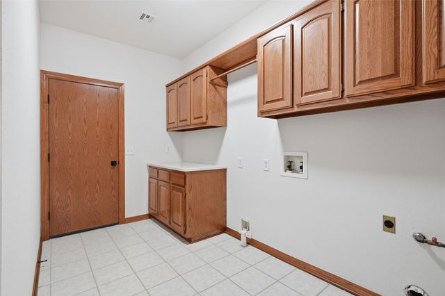 9205 N 137th East Avenue, Owasso, OK 74055