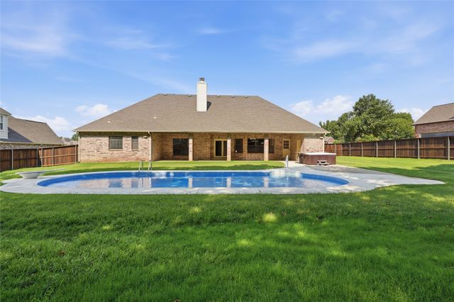 9205 N 137th East Avenue, Owasso, OK 74055