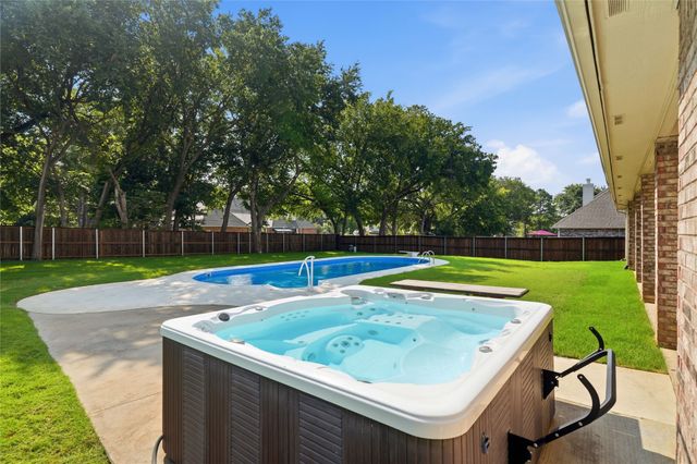 9205 N 137th East Avenue, Owasso, OK 74055
