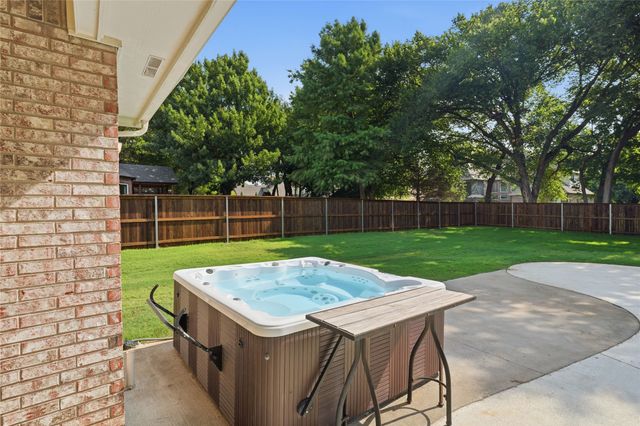 9205 N 137th East Avenue, Owasso, OK 74055