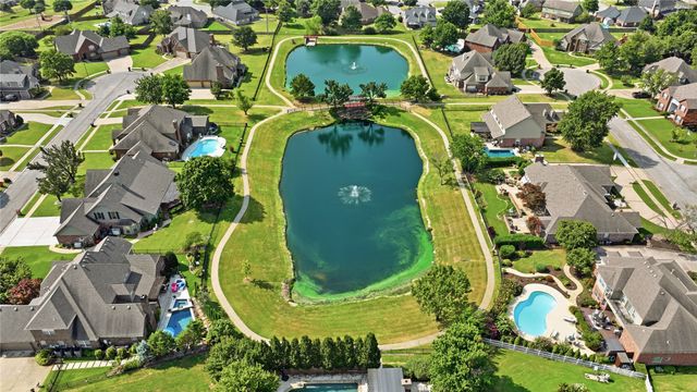 9205 N 137th East Avenue, Owasso, OK 74055