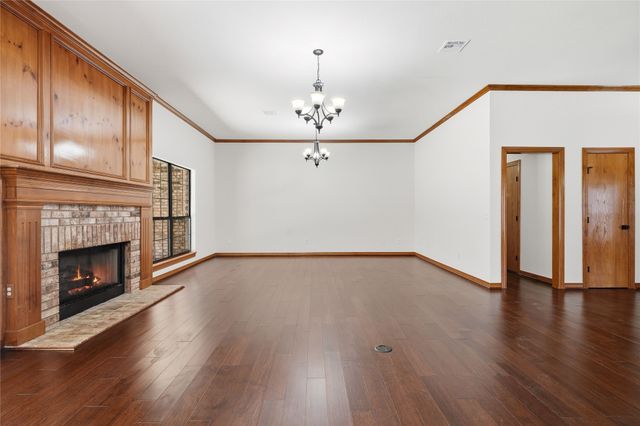 9205 N 137th East Avenue, Owasso, OK 74055