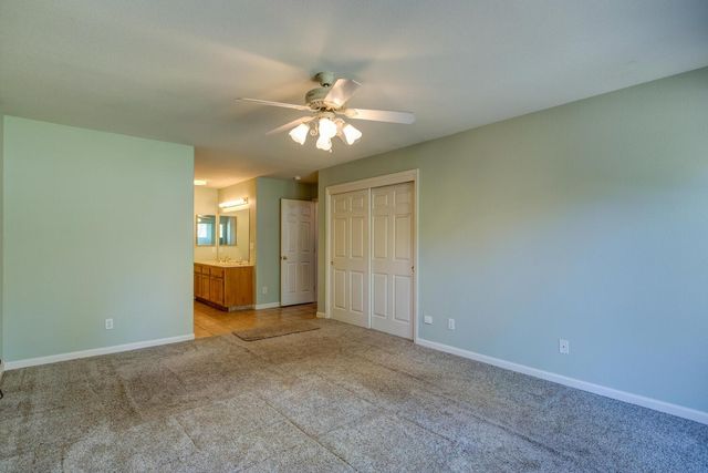 304 Manor Dr, Ione, CA 95640