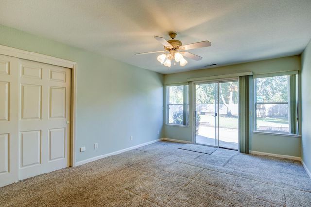 304 Manor Dr, Ione, CA 95640