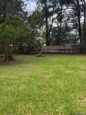 3923 Shelley St, Baton Rouge, LA 70805