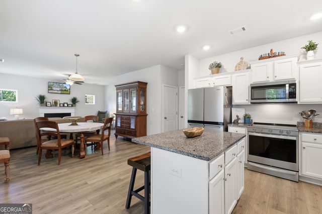 295 Quail Forest Circle, Toccoa, GA 30577