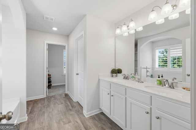 295 Quail Forest Circle, Toccoa, GA 30577