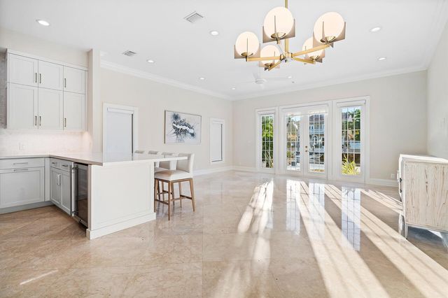 413 Coconut Isle Drive, Fort Lauderdale, FL 33301