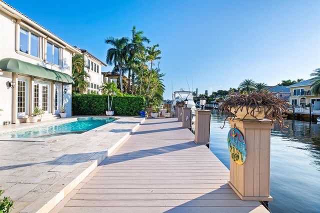 413 Coconut Isle Drive, Fort Lauderdale, FL 33301