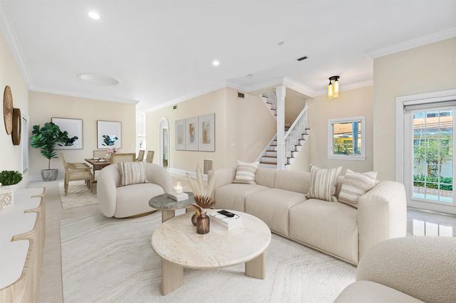413 Coconut Isle Drive, Fort Lauderdale, FL 33301