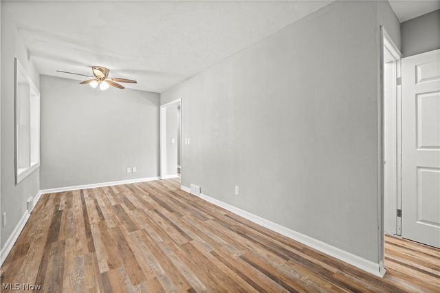 975 N Ridge Road E, Lorain, OH 44055