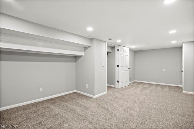 975 N Ridge Road E, Lorain, OH 44055