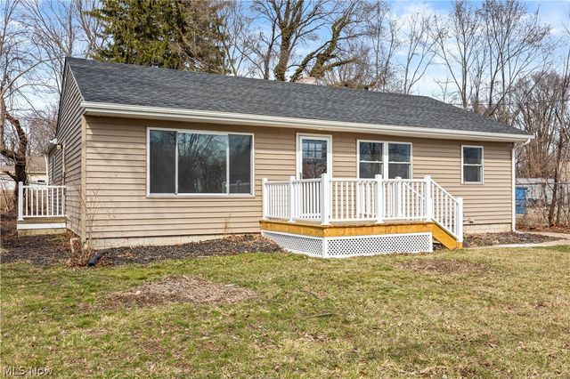 975 N Ridge Road E, Lorain, OH 44055
